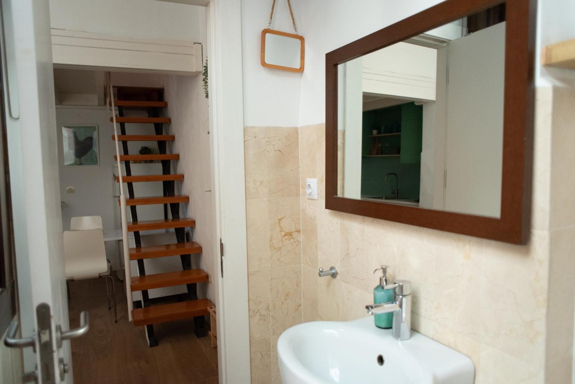 Cozy & Quiet Apartment In The Center 马拉加 外观 照片